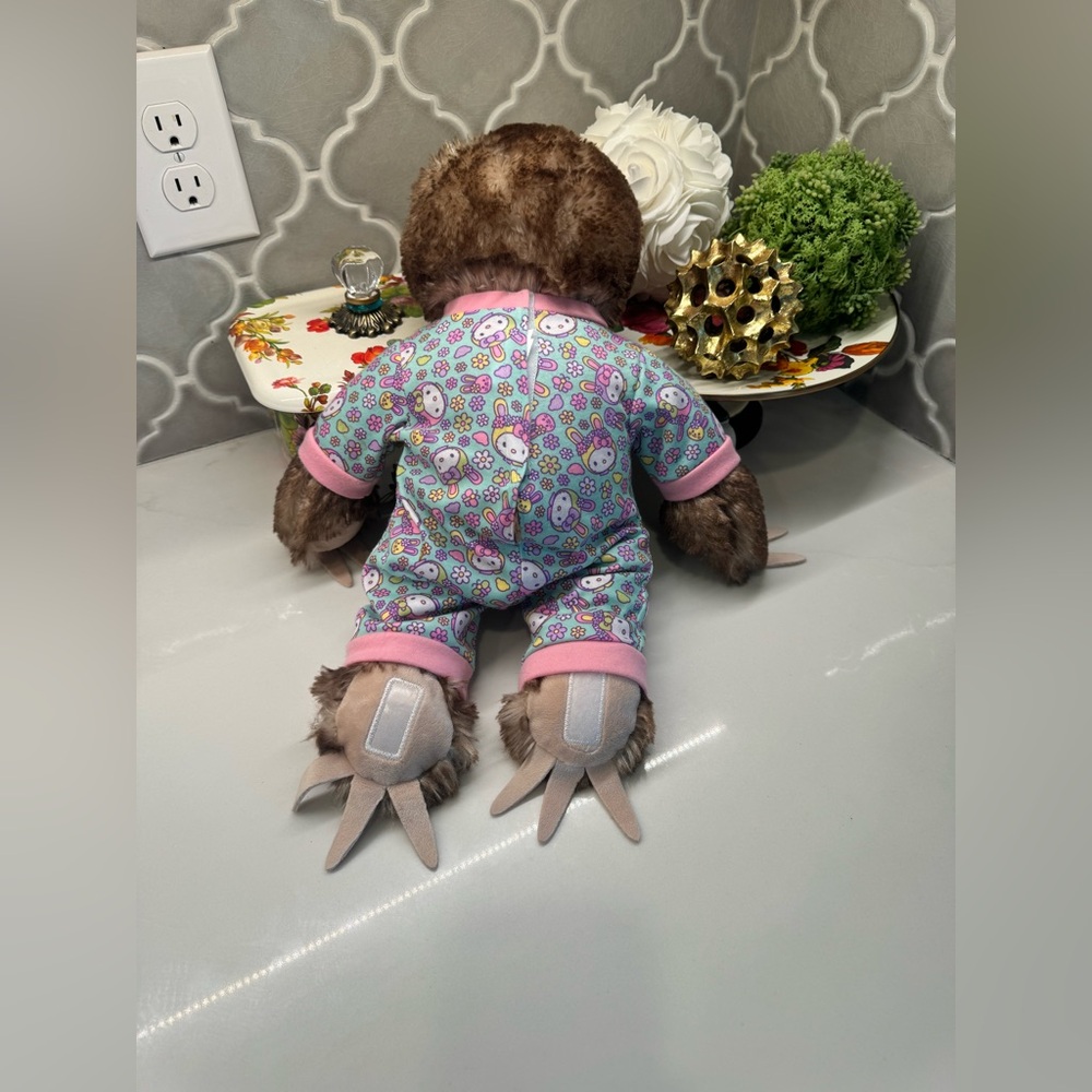 Build-A-Bear Sloth Plush with Outfit – Soft & Clean - Picture 5 of 9